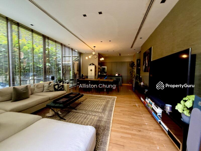 For Sale - Mont Timah