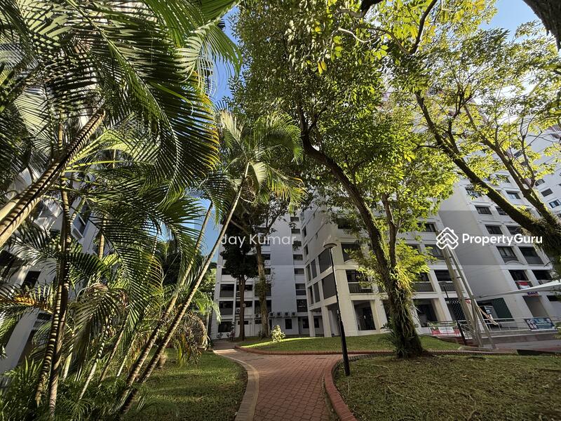 For Sale - 942 Hougang Street 92