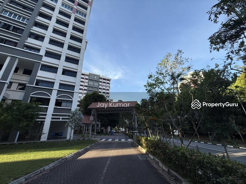 For Sale - 942 Hougang Street 92