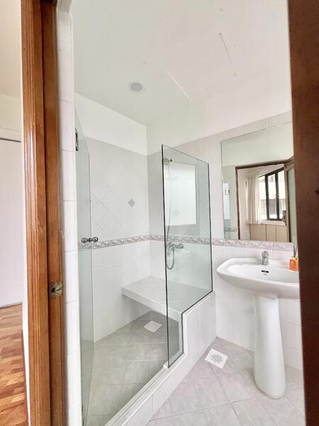 Freehold Condo Near Orchard Road Condominium For Sale at S$ 6,065,000 | PropertyGuru Singapore