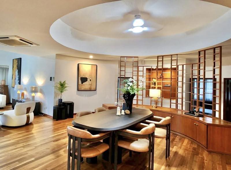 Freehold Condo Near Orchard Road, The Draycott, Orchard / River Valley, 4 Bedrooms, 2,637 sqft, Condominium For Sale, by Wenna Song, 60103073 - Living Room - PropertyGuru.com.sg