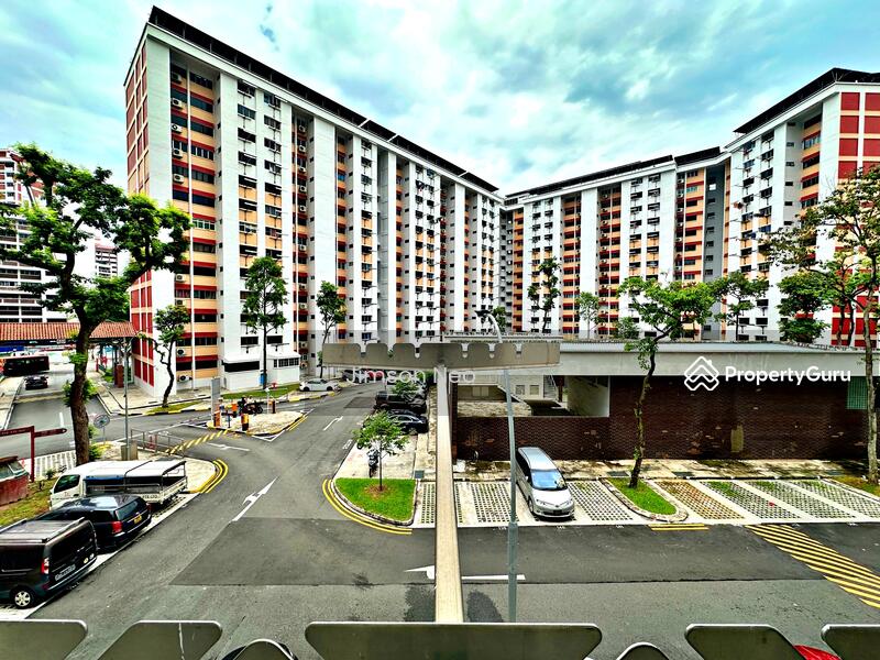 For Sale - 511 Hougang Avenue 10