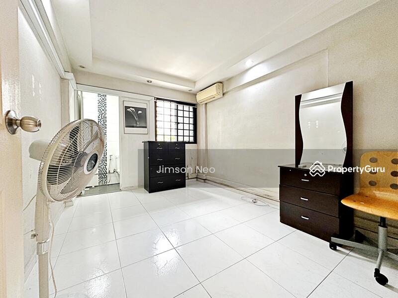 For Sale - 511 Hougang Avenue 10