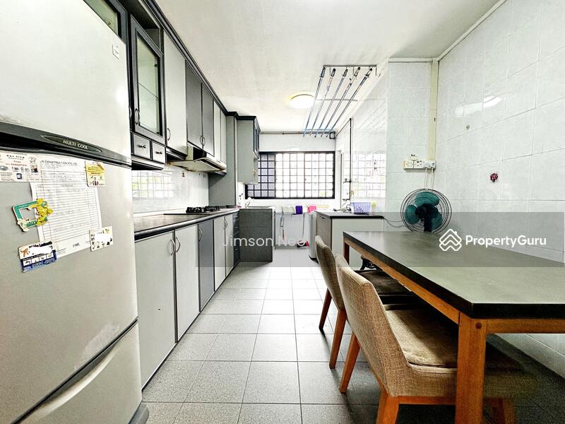For Sale - 511 Hougang Avenue 10