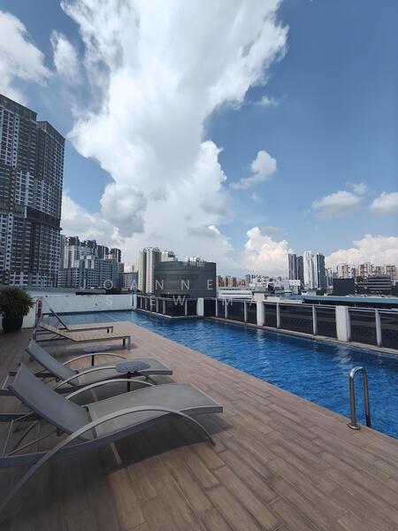 Alexis, 356 Alexandra Road, 1 Bedroom, 388 sqft, Condominium For Rent, by Joanne Tan Siew May, 60103243 - Pool - PropertyGuru.com.sg