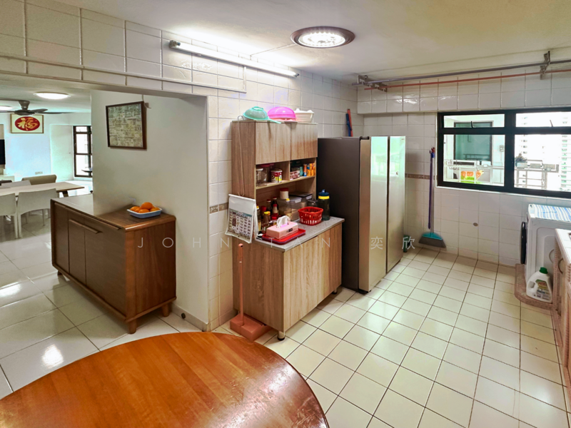 Kitchen 2