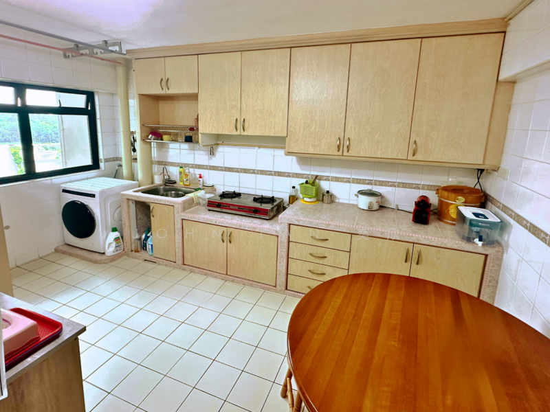 Kitchen 1
