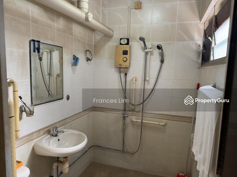 Bathroom 2
