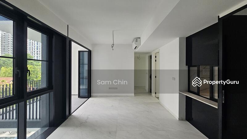 For Rent - Royal Hallmark