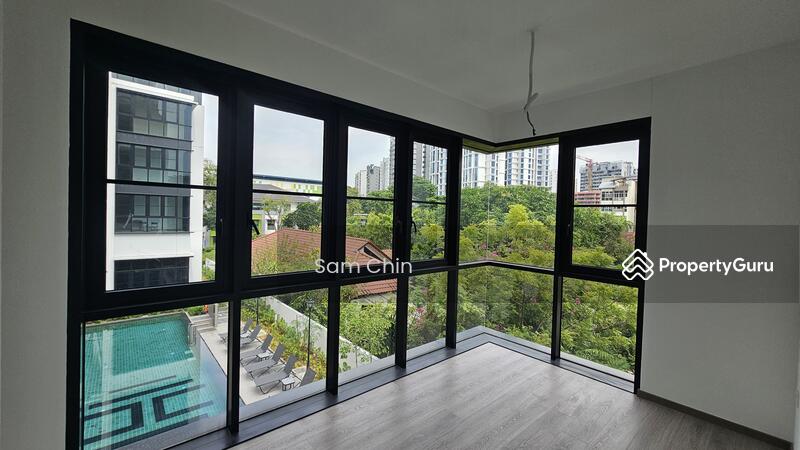 For Rent - Royal Hallmark