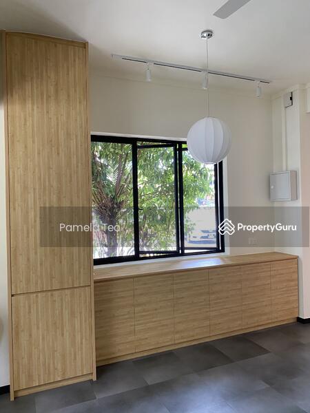 One Bedder Living Area (2)