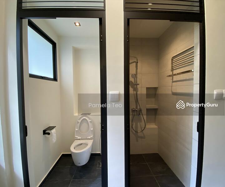 Two Bedder Bath and Toilet
