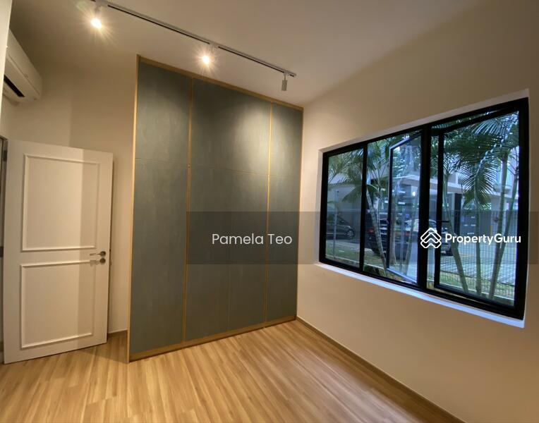 Two Bedder Bedroom 1 (1)