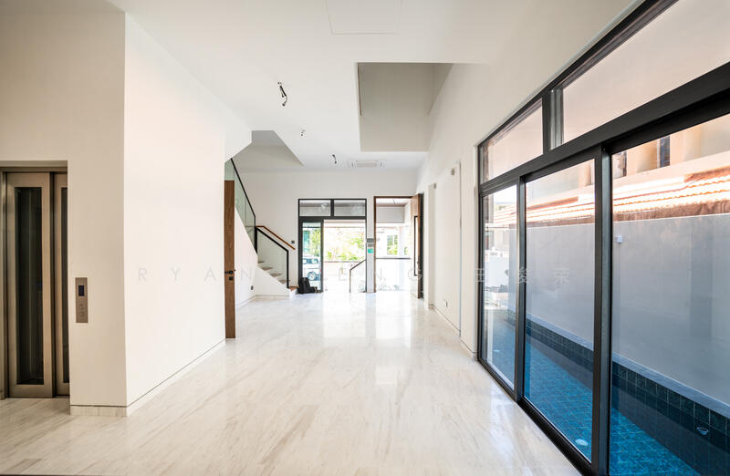 Brand New Luxurious 3.5 Sty Semi-D with Lift - Move-In Ready! Semi-Detached House For Sale at S$ 6,800,000 | PropertyGuru Singapore