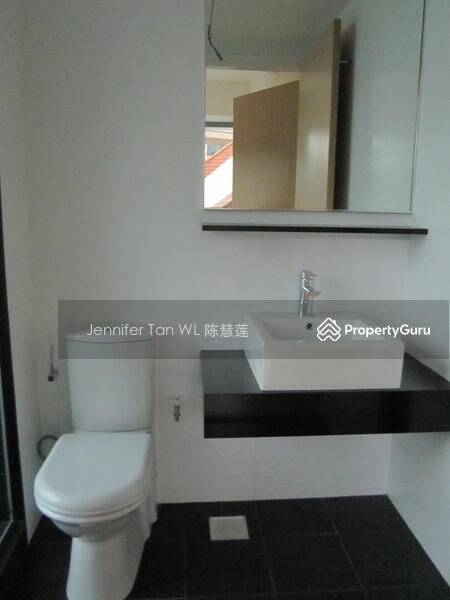 For Sale - CHEAP CCR Newton!! $910k, Freehold Cheaper than 99yrs. 5 mins MRT