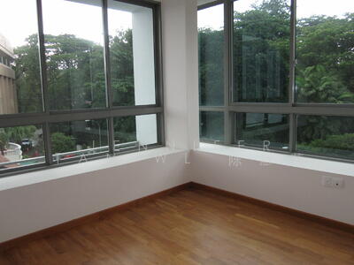 For Sale - CHEAP CCR Newton!! $910k, Freehold Cheaper than 99yrs. 5 mins MRT