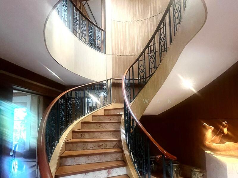 For Sale - ⭐ D10 - RARE HILLTOP GCB Victoria Park GCBA ⭐ 1KM to Nanyang & Hwa Chong