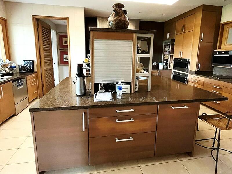 For Sale - ⭐ D10 - RARE HILLTOP GCB Victoria Park GCBA ⭐ 1KM to Nanyang & Hwa Chong