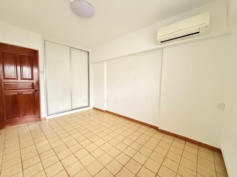 For Sale - 108 Jurong East Street 13