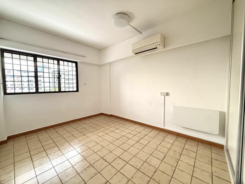 For Sale - 108 Jurong East Street 13