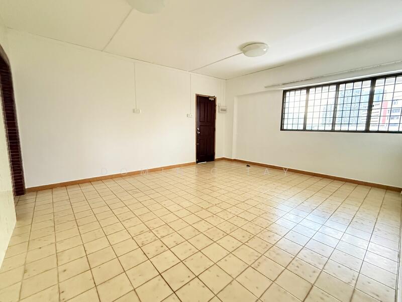 For Sale - 108 Jurong East Street 13