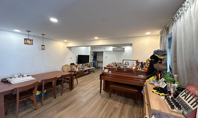 For Sale - 223D Compassvale Walk