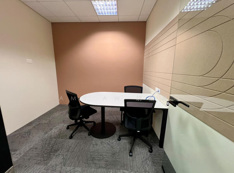 RAFFLES PLACE | Newly Fitted Office | Sheltered to MRT Station |, Raffles Place MRT, 2,099 sqft, Office For Rent, by Amy Aw 胡嘉薇, 60103538 - CommercialGuru.com.sg