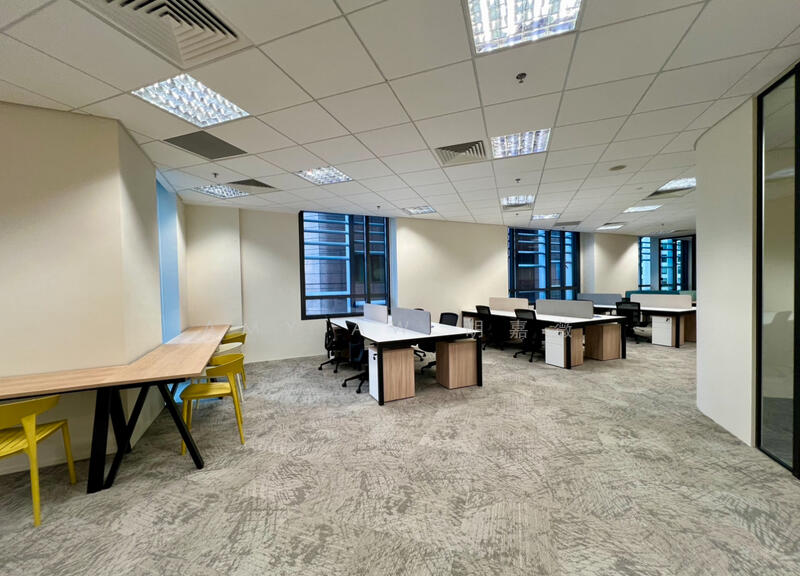 RAFFLES PLACE | Newly Fitted Office | Sheltered to MRT Station |, Raffles Place MRT, 2,099 sqft, Office For Rent, by Amy Aw 胡嘉薇, 60103538 - CommercialGuru.com.sg