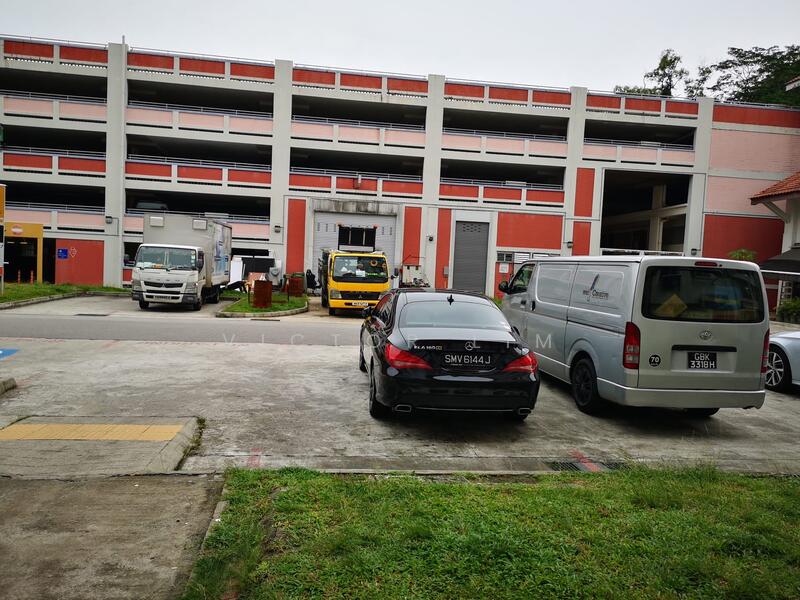 642 Bukit Batok Central, , 1,270 sqft, Shop / Shophouse For Sale, by Victor Lim, 60103658 - Car Park - CommercialGuru.com.sg