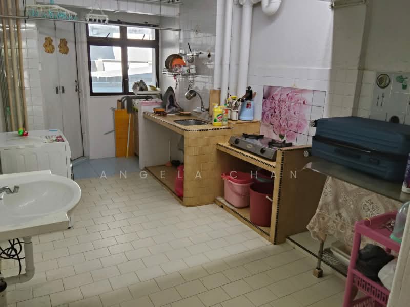 52 Sims Place, 52 Sims Place, 2 Bedrooms, 732 sqft, HDB Flat For Rent, by Angela Chan, 60103731 - Kitchen - PropertyGuru.com.sg