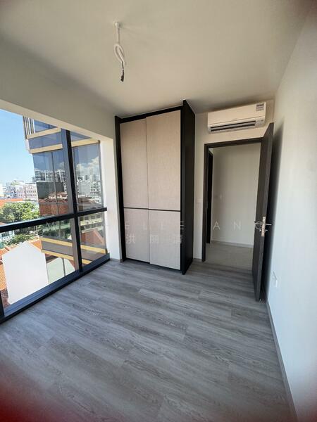 For Rent - Zyanya