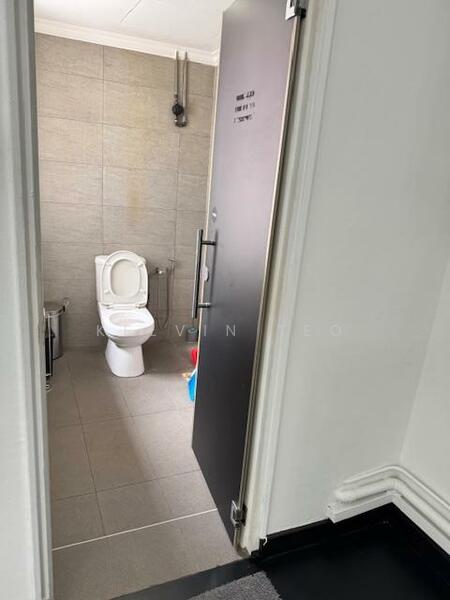 Tanjong Pagar - Affordable Shophouse office, , 1,300 sqft, Office For Rent, by Kelvin Teo, 60103973 - Bathroom - CommercialGuru.com.sg