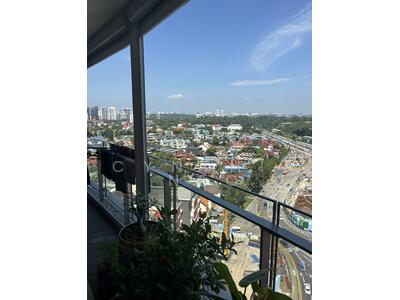 For Sale - 368 Thomson