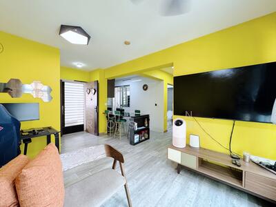 For Sale - 353B Anchorvale Lane