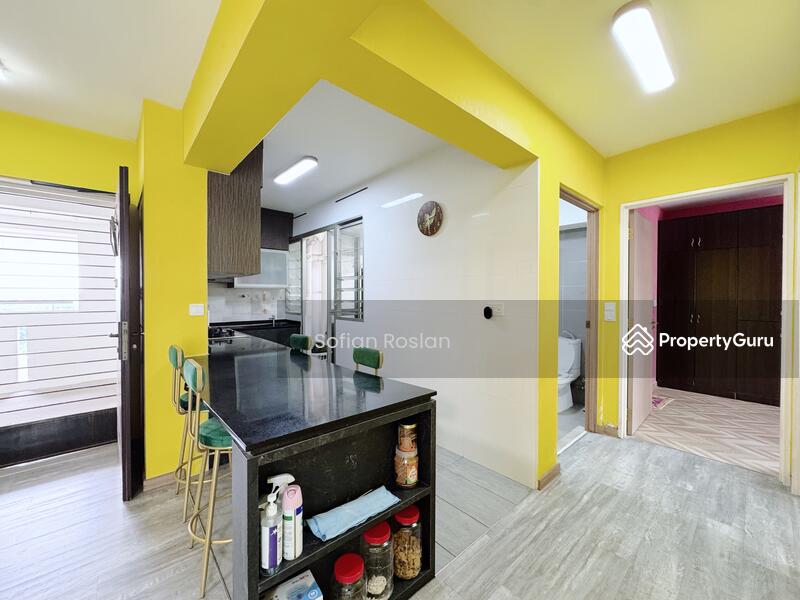 For Sale - 353B Anchorvale Lane