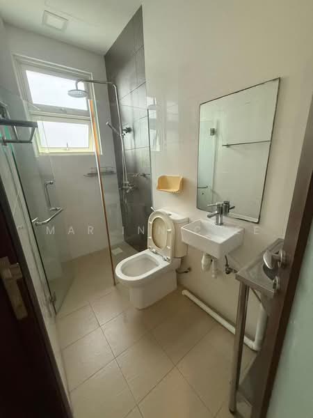 LENGKONG DUA - near Kembangan MRT, Lengkong Dua, Room Rental, 180 sqft, Terraced House For Rent, by Mar Inn Chee, 60104257 - Bathroom - PropertyGuru.com.sg