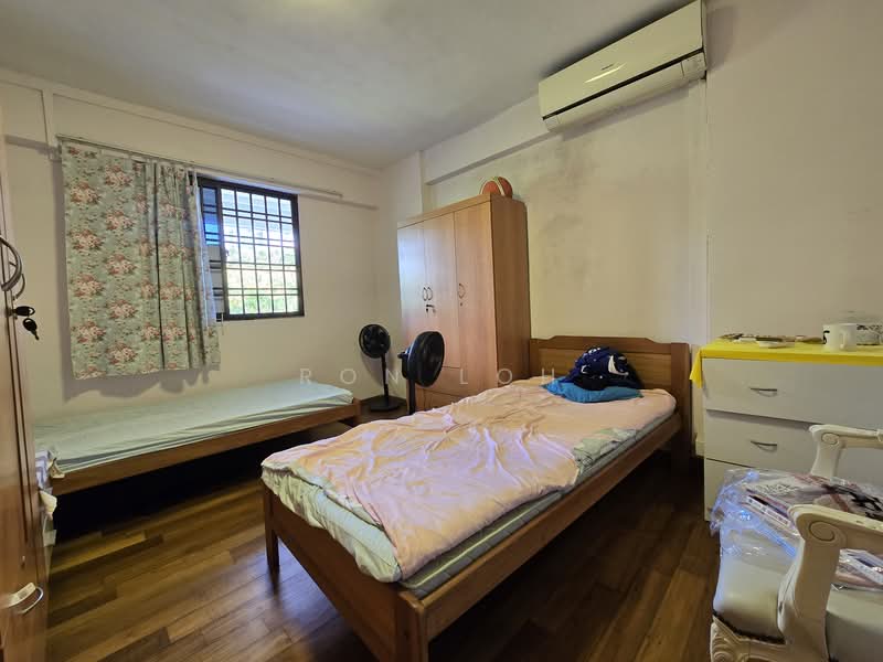 1 Bedok South Avenue 1, 1 Bedok South Avenue 1, 2 Bedrooms, 635 sqft, HDB Flat For Sale, by Ron Loh, 60104278 - Bedroom - PropertyGuru.com.sg