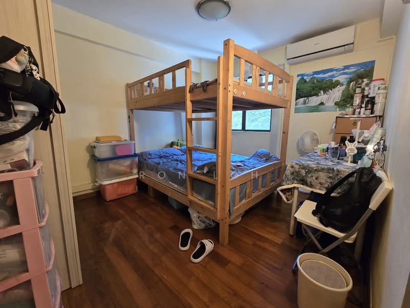 1 Bedok South Avenue 1, 1 Bedok South Avenue 1, 2 Bedrooms, 635 sqft, HDB Flat For Sale, by Ron Loh, 60104278 - Bedroom - PropertyGuru.com.sg