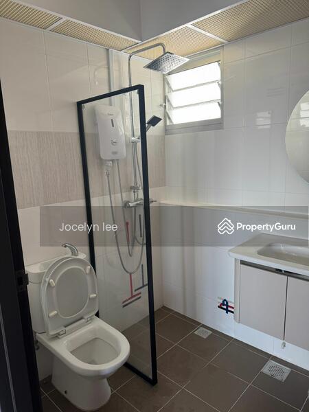 For Rent - 26A Saint George's Lane