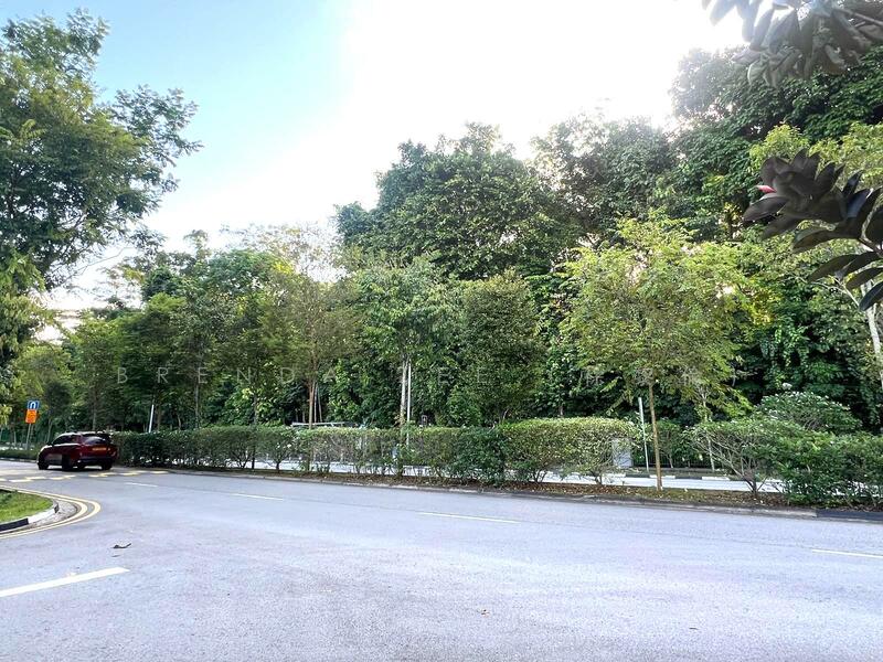 BRENDA ZEE ✧ 945O9938 ✧ Pre-War Freehold Bungalow ✧ Redevelopment Potential Good Class Bungalow For Sale at S$ 82,000,000 | PropertyGuru Singapore - Pre-War Freehold Bungalow for sale