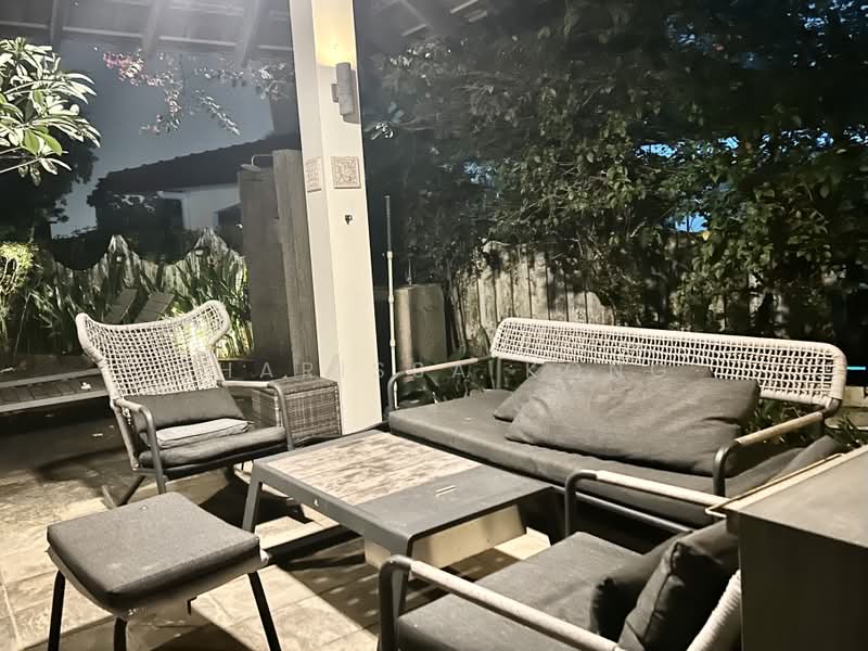 18 Namly Crescent, , Room Rental, 450 sqft, Walk-up Apartment For Rent, by Charissa Kong, 60104340 - PropertyGuru.com.sg