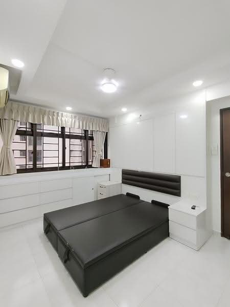 647 Jurong West Street 61, 647 Jurong West Street 61, 4 Bedrooms, 1,302 sqft, HDB Flat For Rent, by Tracy Liu, 60104400 - Bedroom - PropertyGuru.com.sg