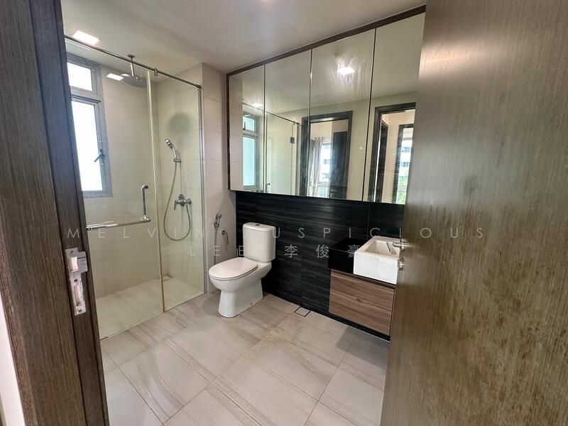 Jade Residences, 5 Lew Lian Vale, 2 Bedrooms, 561 sqft, Apartment For Rent, by Melvin Auspicious Lee 李俊豪, 60104459 - Bathroom - PropertyGuru.com.sg