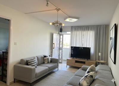 For Sale - 81 Commonwealth Close