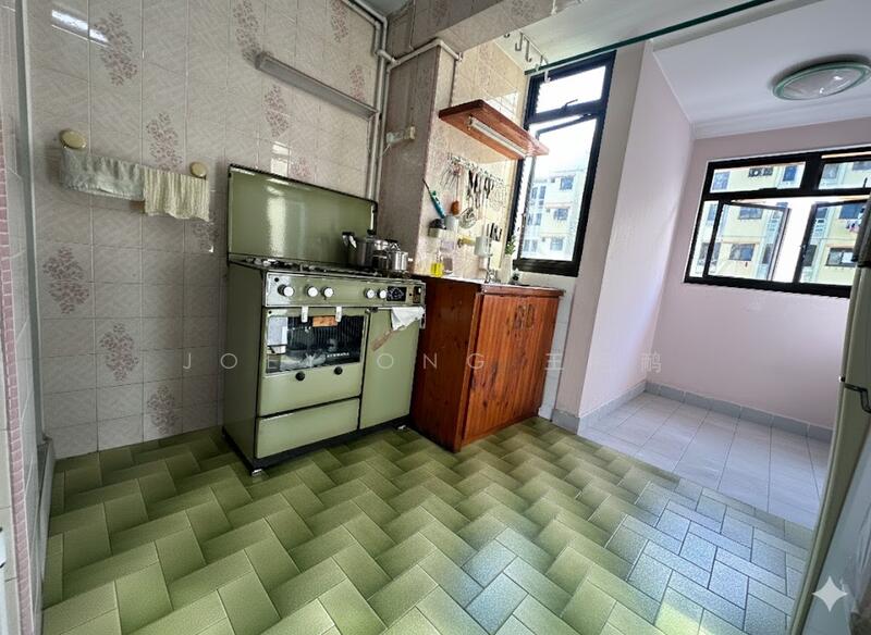 For Sale - 81 Commonwealth Close