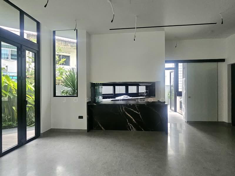 ⭐️⭐️LANDED7772@ Kembangan Brand New Semi Detached, Jln Kembangan, Jln Senang, Jln Grisek, 6 Bedrooms, 7,094 sqft, Semi-Detached House For Sale, by Joshua Loo, 60104605 - Kitchen - PropertyGuru.com.sg