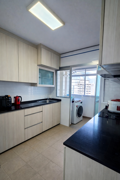 70C Telok Blangah Heights HDB Flat For Sale at S$ 979,000 | PropertyGuru Singapore - Kitchen