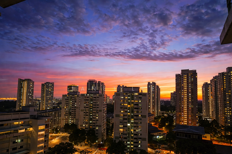 70C Telok Blangah Heights HDB Flat For Sale at S$ 979,000 | PropertyGuru Singapore - Sunset view at the yard