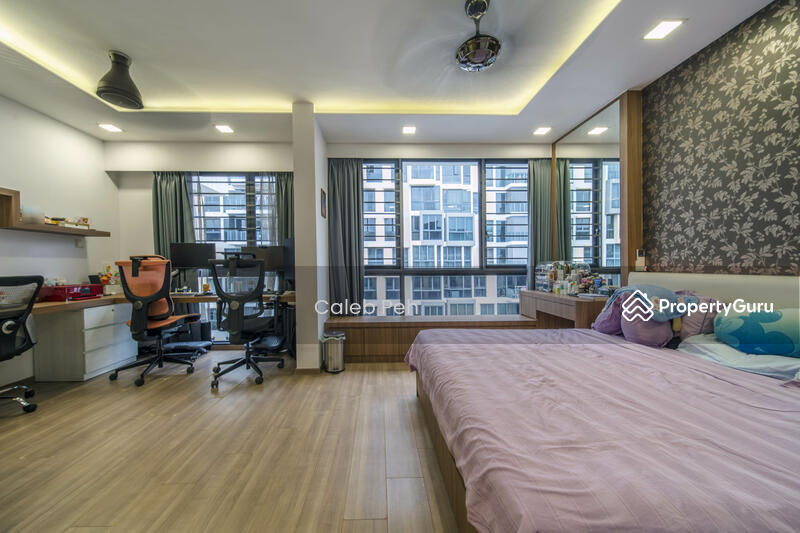 Master Bedroom with Study Ensuite
