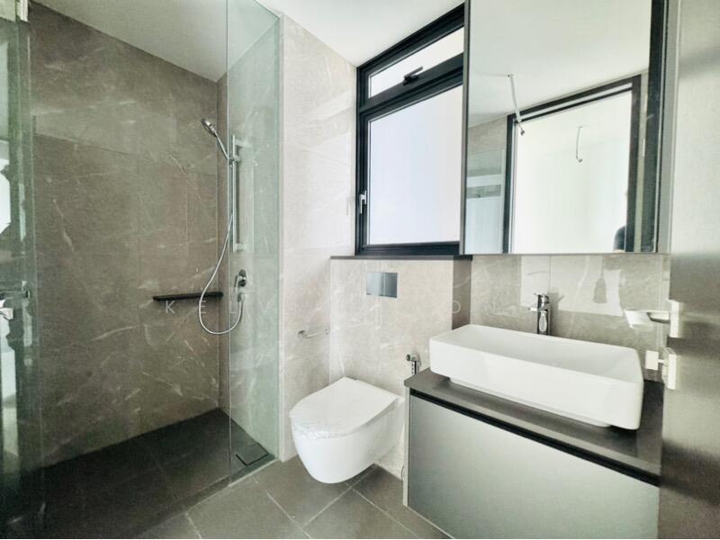 Irwell Hill Residences Condominium For Sale at S$ 5,600,000 | PropertyGuru Singapore